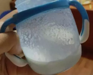 奶粉挂壁 奶粉挂壁