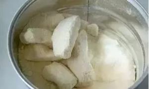 奶粉结块 奶粉结块