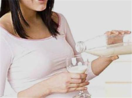 宝宝母乳转羊奶粉 宝宝母乳转羊奶粉
