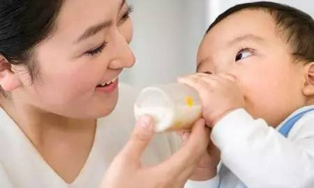 【新鲜羊乳粉】给宝宝喝完奶粉后,这个步骤可别少了! 【新鲜羊乳粉】给宝宝喝完奶粉后,这个步骤可别少了!