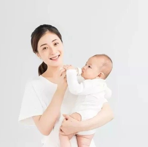 奶不够宝宝吃怎么办?轻松两招即可解决 奶不够宝宝吃怎么办?轻松两招即可解决
